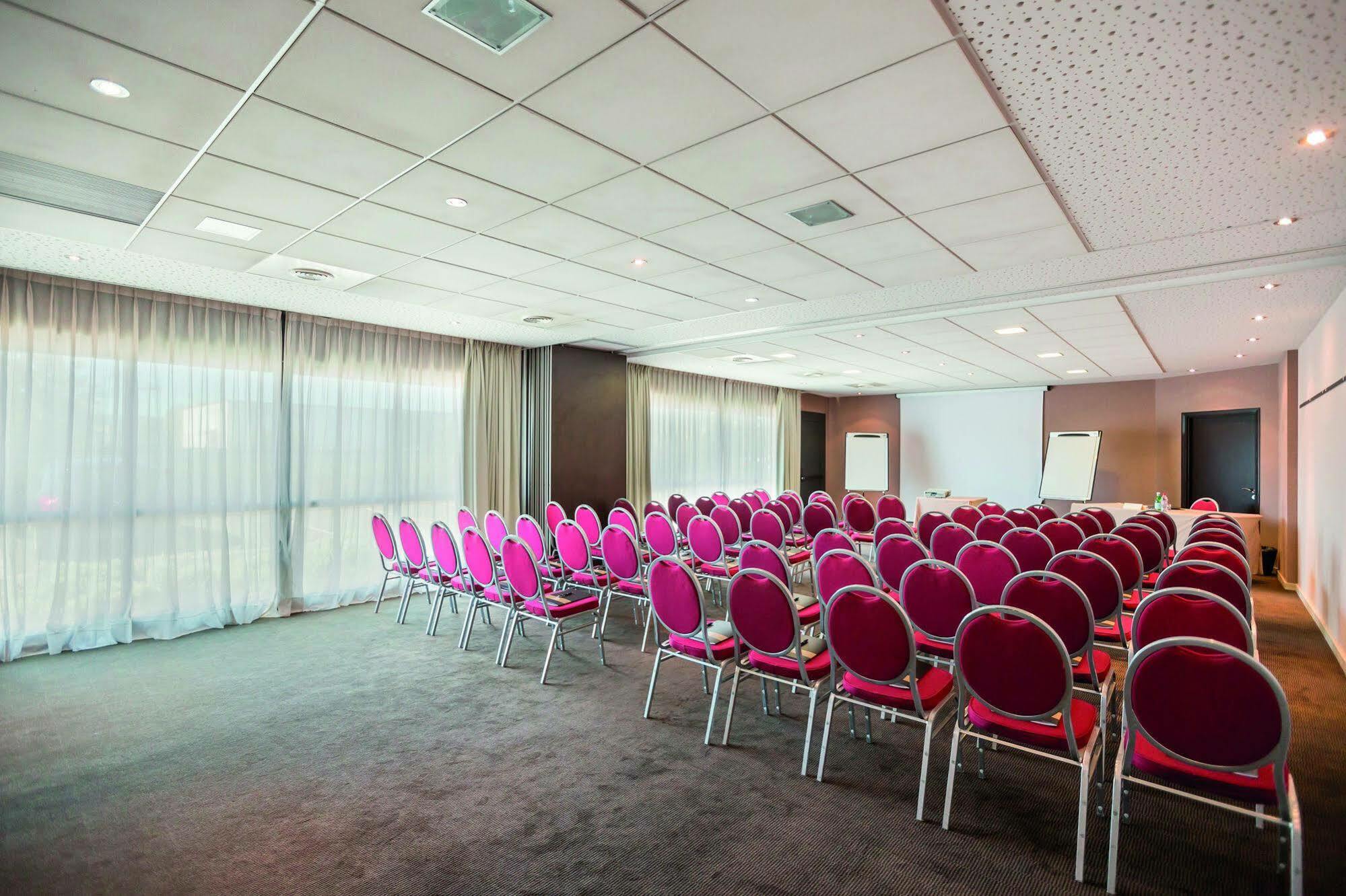 Clarion Aparthotel Toulouse Blagnac Airport Exterior photo